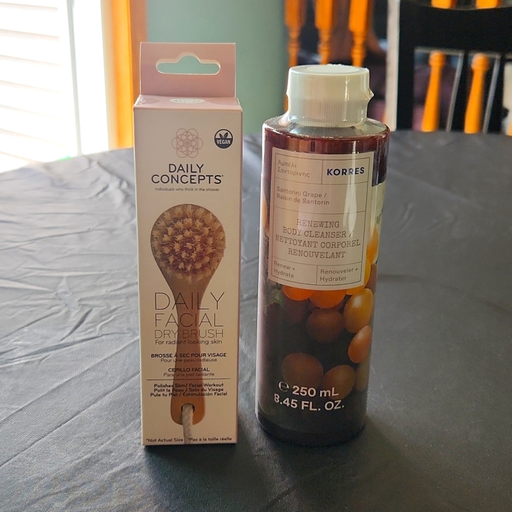 SEALED KORRES Renewing Body Cleanser & Daily Facial DRY BRUSH Both New! Combo!